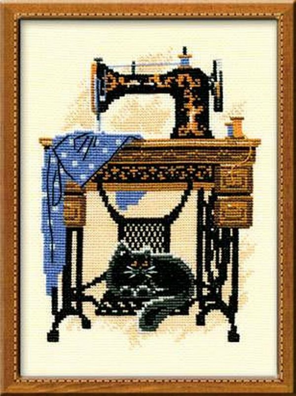 Sewing Machine and Cat Counted Cross Stitch Kit