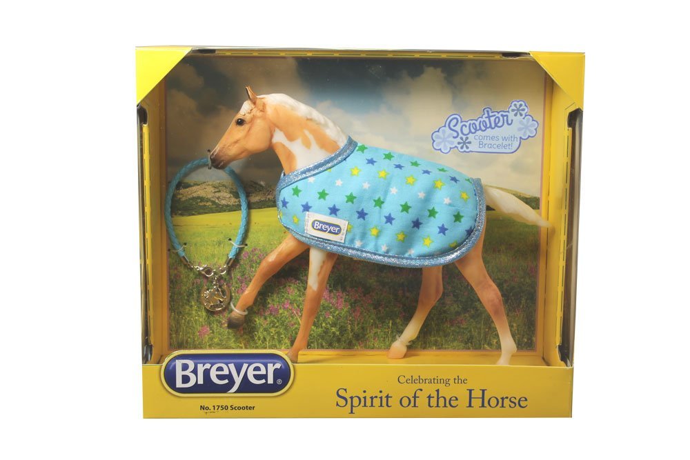 Breyer Traditional Scooter Best Friends Horse and Bracelet 1:9 S