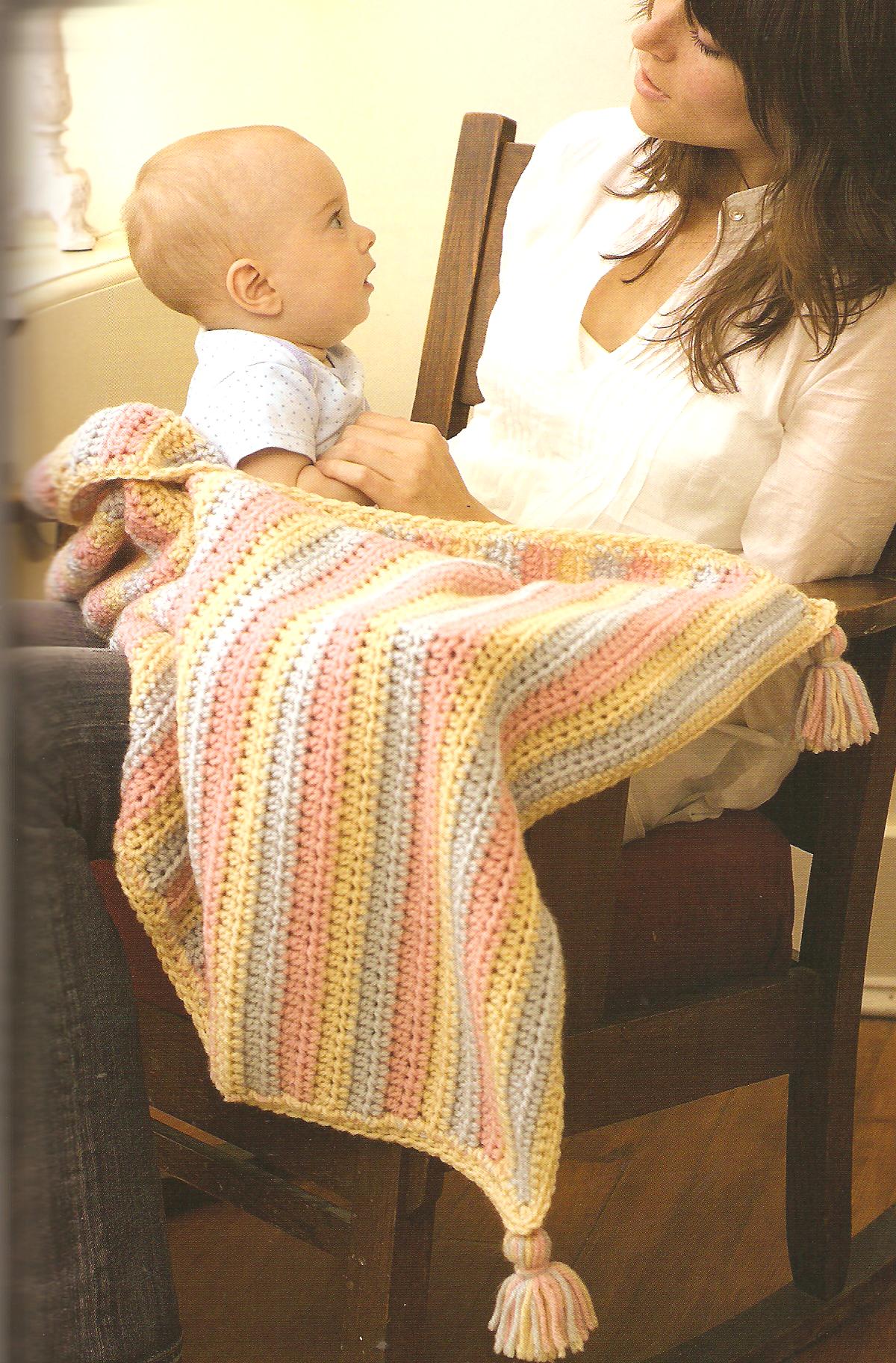 Heartfelt Gifts To Knit & Crochet Pattern Book - Image 3