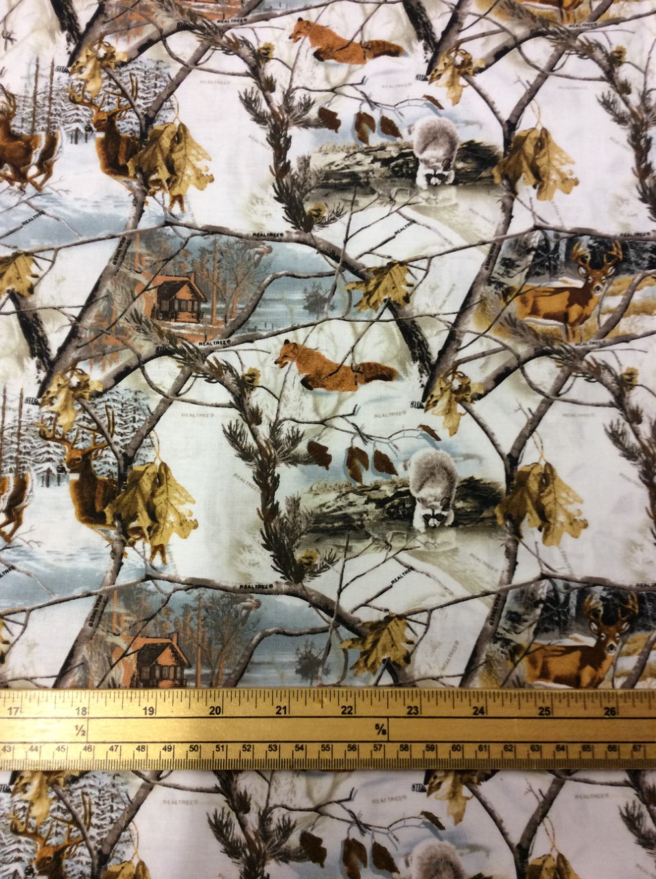 Fat Quarter Realtree Winter Woods Cotton Quilting Sewing Patchwork Fabric - Image 3