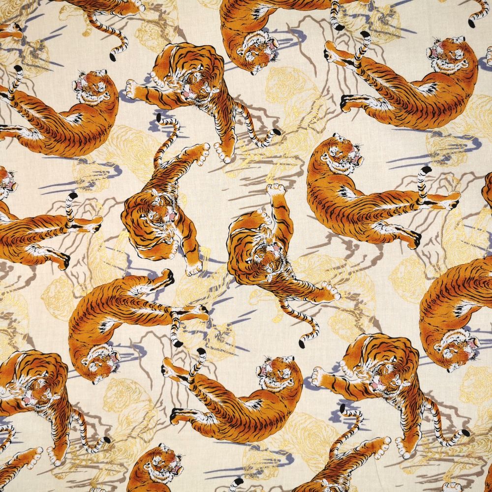Fat Quarter Fierce Metallic Tiger On Cream 100% Cotton Quilting Fabric