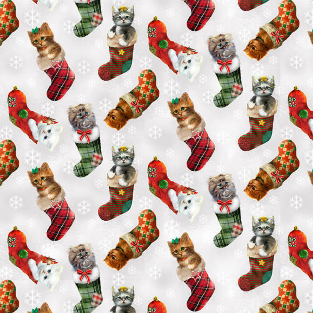 Fat Quarter Christmas Fireside Kittens In Stockings 100% Cotton Quilting Fabric
