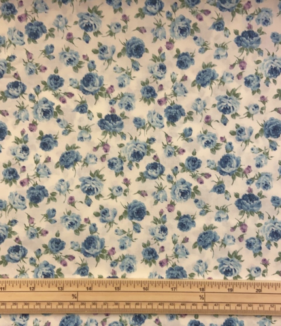 Fat Quarter Sevenberry Blue And Purple Roses On Cream 100%Cotton Quilting Fabric