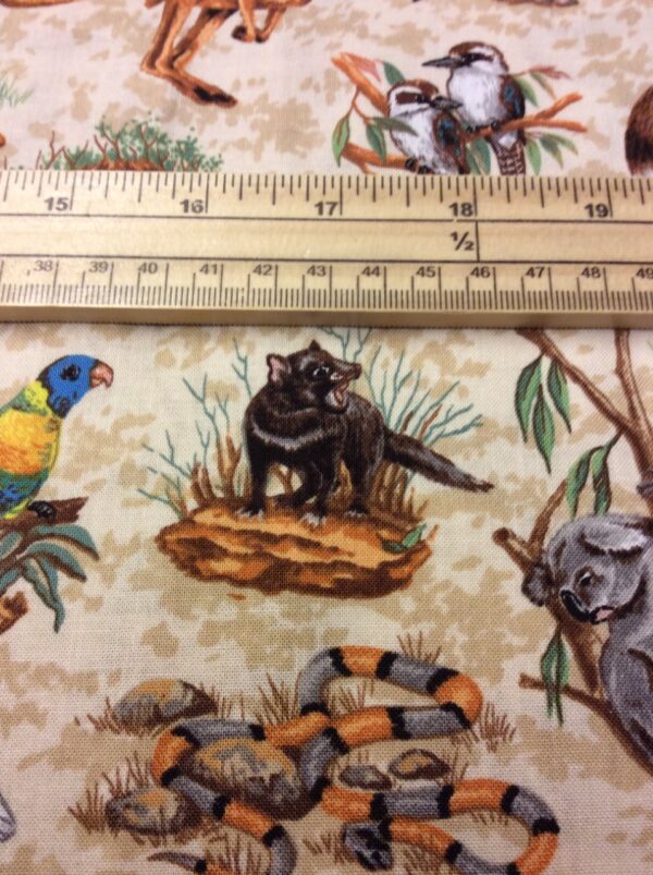 Fat Quarter Australian Wildlife 100% Cotton Quilting Fabric - Nutex - Image 4