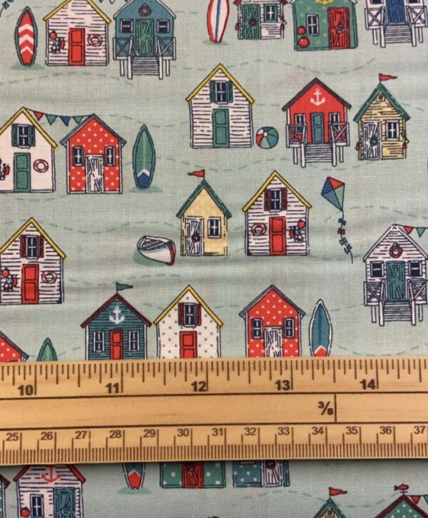 Fat Quarter Sea Breeze Beach Huts Turquoise 100% Cotton Quilting Fabric