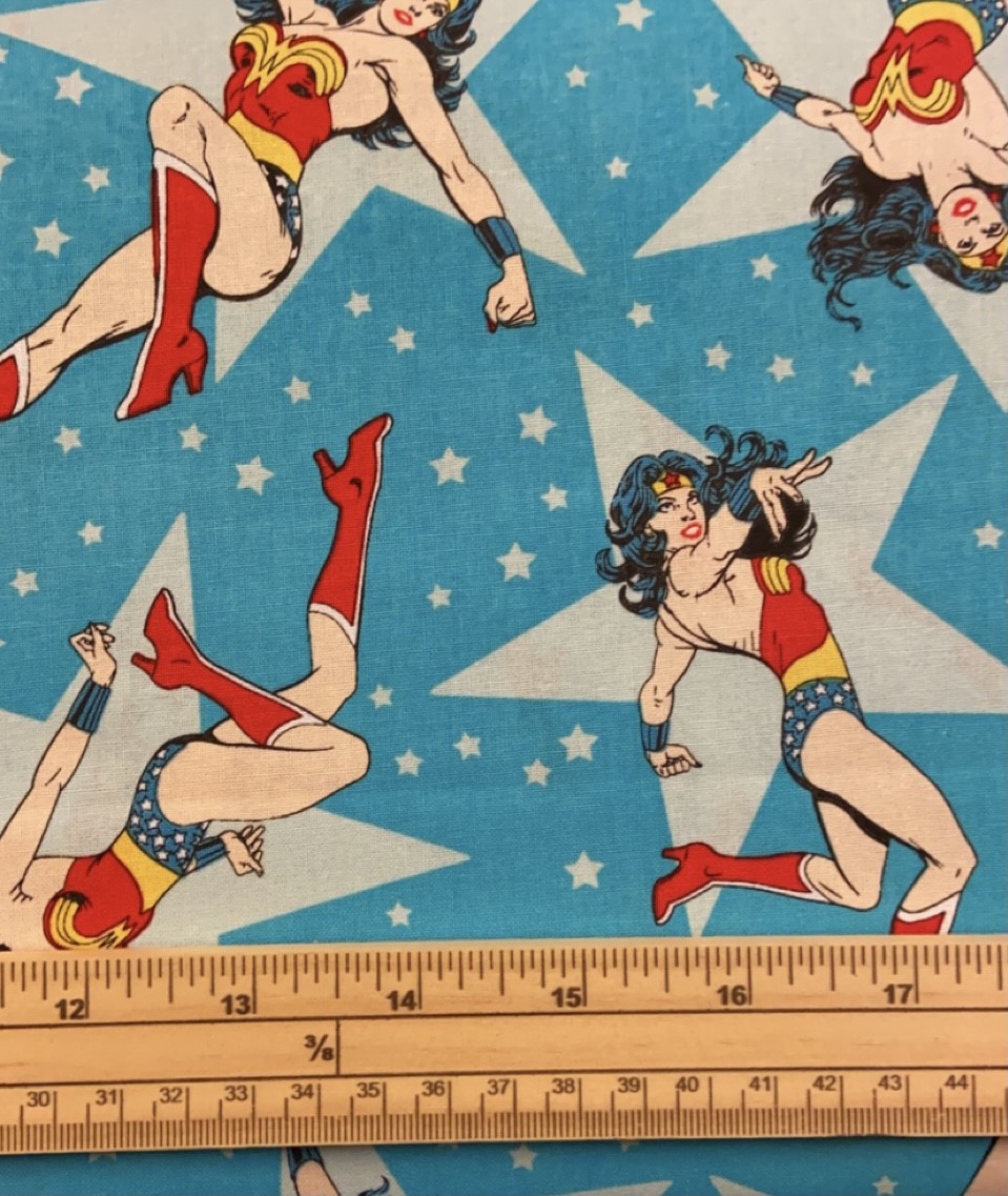 Fat Quarter Dc Heroines Girl Power Wonder Woman On Blue 100% Cotton Fabric