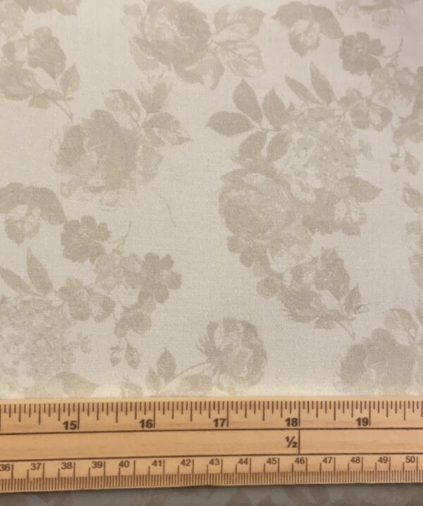 Fat Quarter Rose And Violets Garden Faded Roses Songbird Green 100% Cotton Quilting Fabric