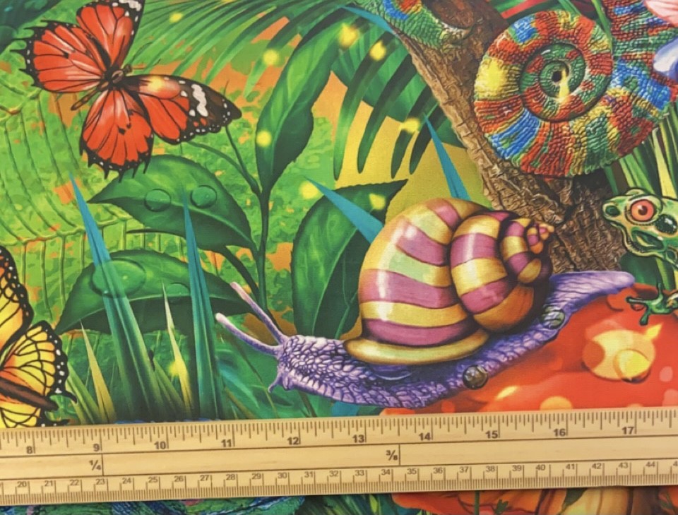 Fat Quarter Fantastic Forest Bright Frogs And Lizards 100% Cotton Quilting Fabric