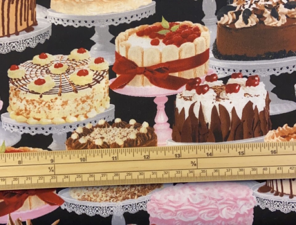 Fat Quarter Food Festival Cakes And Bakes 100% Cotton Quilting Fabric