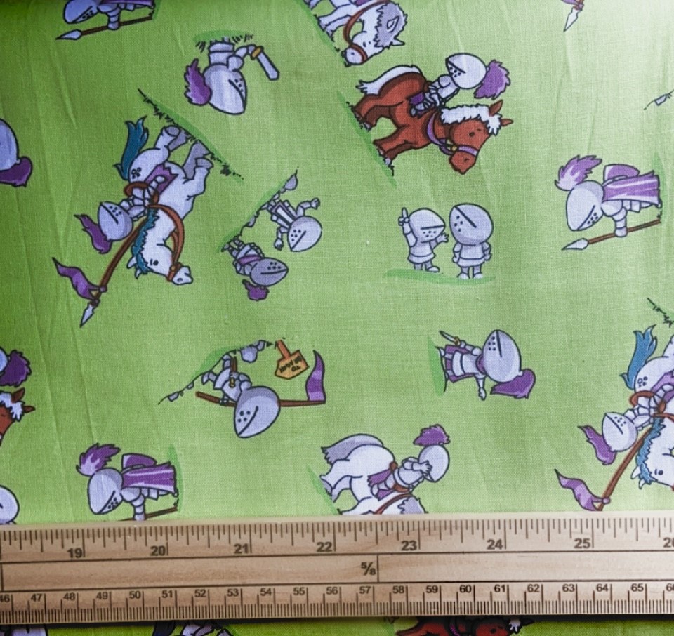 Fat Quarter Dragons Brave Knights On Horses Green 100% Cotton Quilting Fabric