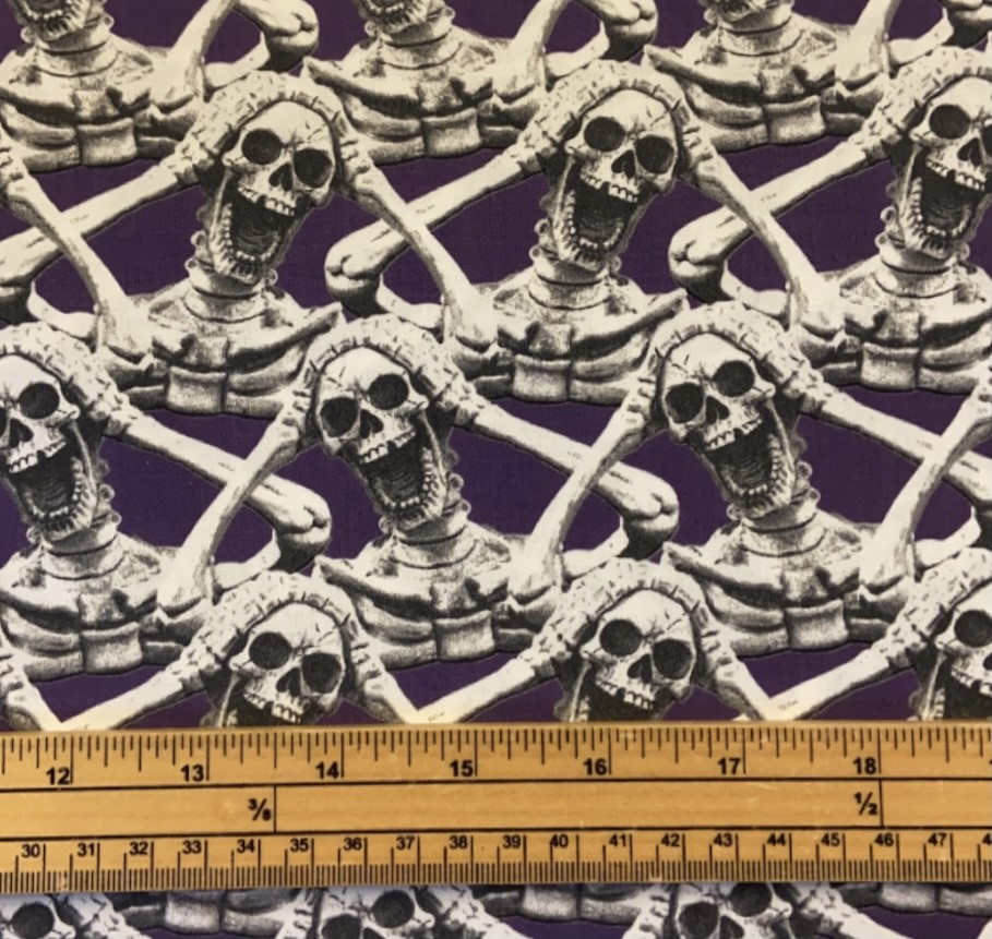 Fat Quarter Glow In The Dark Hocus Pocus Screaming Skeletons 100% Cotton Quilting Fabric