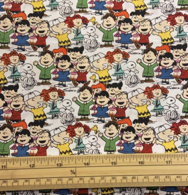 Fat Quarter Peanuts Snoopy Charlie Brown Laughing With Friends 100% Cotton Quilting Fabric