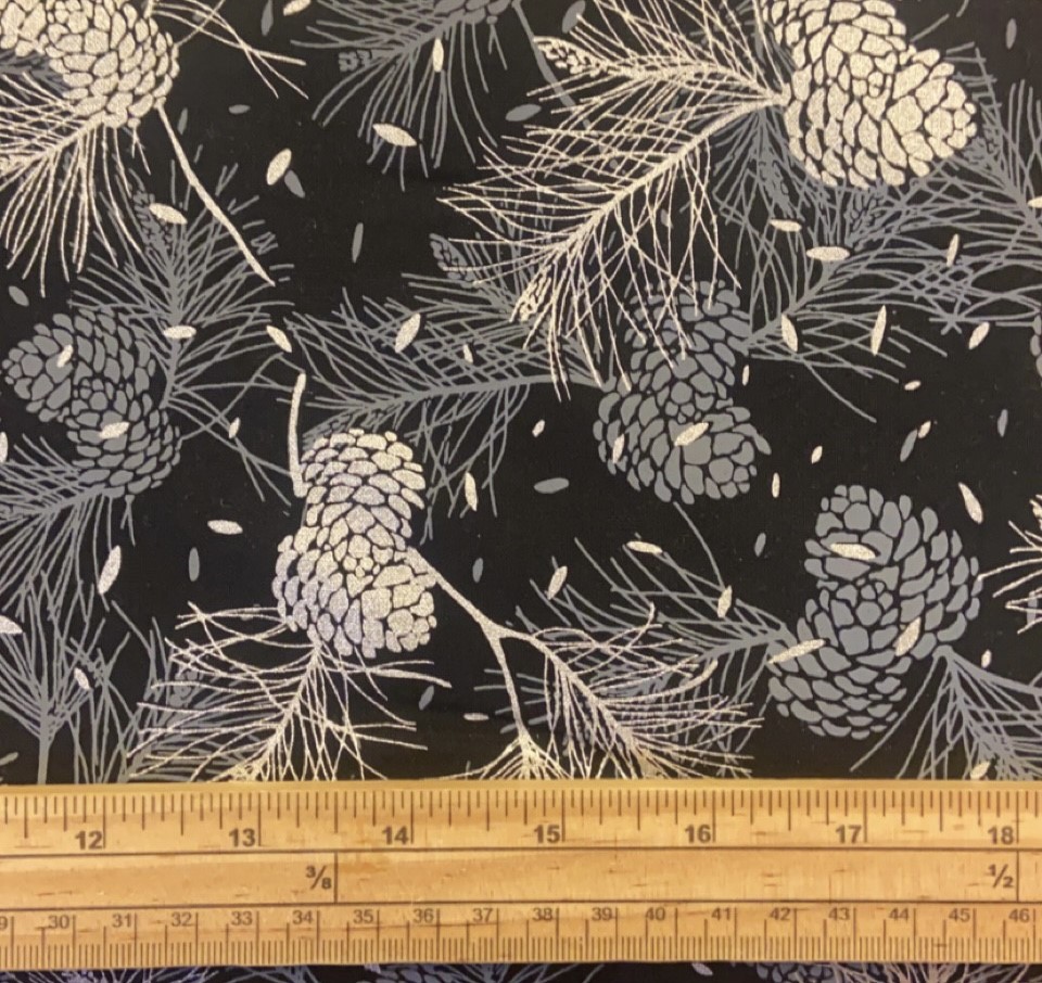 Fat Quarter Hoffman Sparkle And Fade Pine Cones Glitter 100% Cotton Quilting Fabric