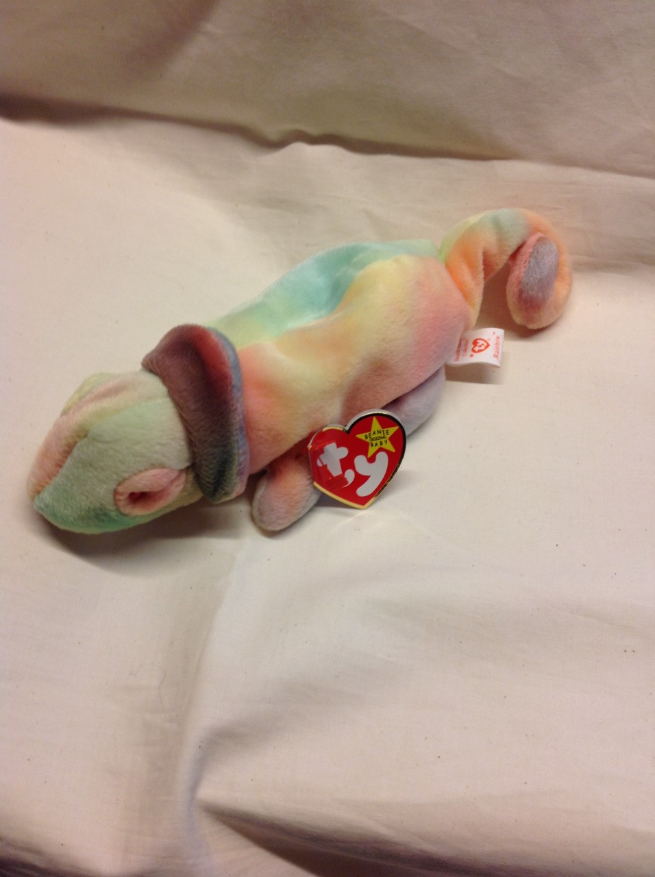 TY Beanie Baby Rainbow - The Chameleon